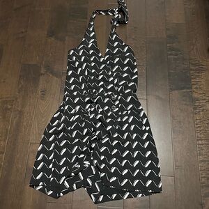 BCBG GEN Romper Size Small - Black/White Pattern